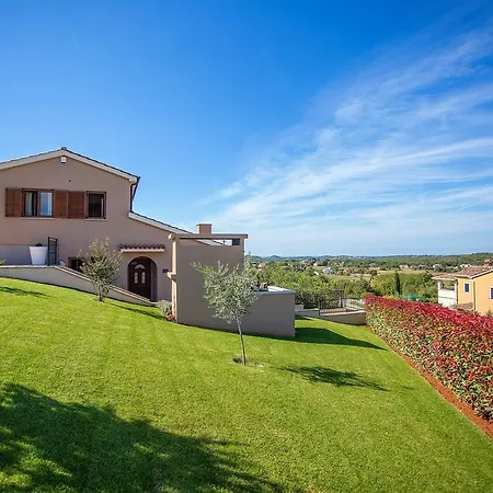 Apartament 4-bedroom Holiday In Montizana/istrien 10056